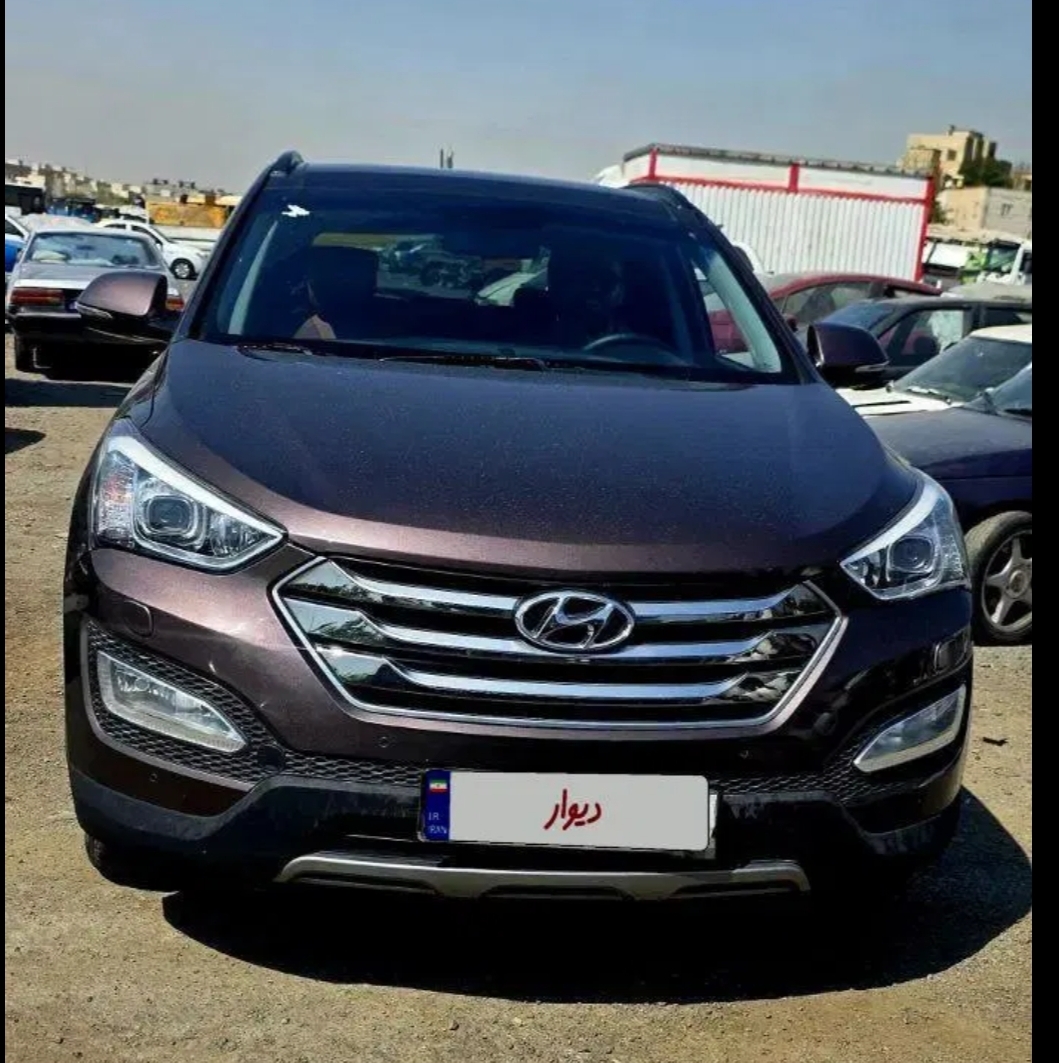هیوندای سانتافه ۷ نفره مدل ۲۰۲۲